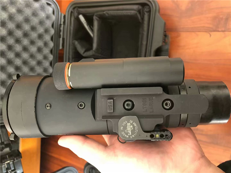 美国部队专用 热成像瞄 IR HUNTER MKII 35mm 60HZ红外热成像仪 2 美国部队专用 热成像瞄 IR HUNTER MKII 35mm 60HZ红外热成像仪 2
